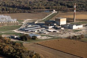 The Duane Arnold Energy Center, Iowa’s only nuclear power plant, began commercial operation in February 1975. Located in Palo, Iowa, about 9 miles northwest of Cedar Rapids, it was built in a low-seismic-risk area near the Cedar River and designed to withstand major flooding. After a derecho in August 2020 caused severe damage to its cooling towers, the 615-MW facility was retired earlier than its planned date in 2025. Originally licensed to operate until 2034, the plant is now undergoing decommissioning under the NRC’s SAFSTOR method. Courtesy: NextEra Energy