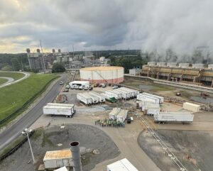 On June 16, 2025, Georgia Power and Mitsubishi Power announced the successful completion of a landmark demonstration at Plant McDonough-Atkinson in Smyrna, Georgia—marking the world’s largest hydrogen blending test to date on an advanced-class gas turbine. The 50% hydrogen blend trial, conducted on an M501GAC turbine, achieved a 22% reduction in CO₂ emissions compared to 100% natural gas operation, advancing real-world validation of hydrogen co-firing for utility-scale decarbonization. Courtesy: Mitsubishi Power
